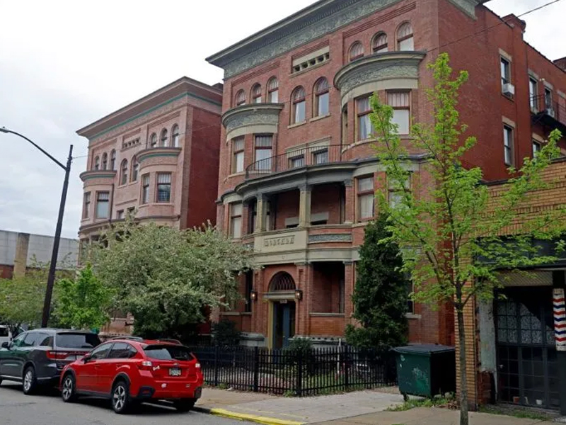 Montana Apartments